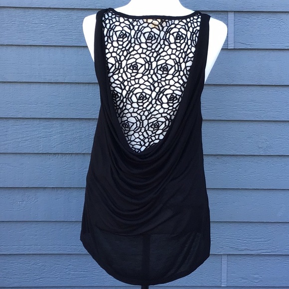Black Swan Crochet Drape Back Tank Top - Picture 3 of 9